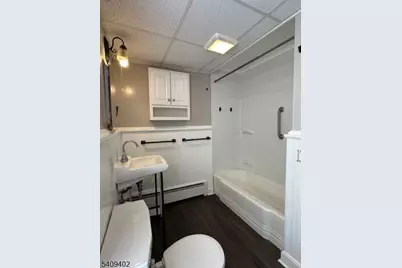 336 B Greenwich St, Greenwich Township, NJ 08886 - Photo 18