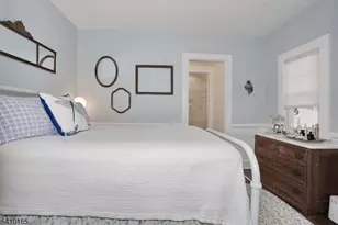 2 Maysenger Rd, Mahwah, NJ 07430 - Photo 14