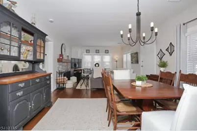 2 Maysenger Rd, Mahwah, NJ 07430 - Photo 6