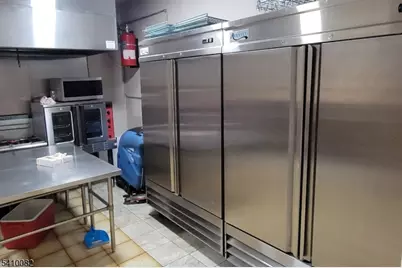 1138 Grove St, Irvington, NJ 07111 - Photo 20