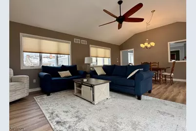 556 Locust Ave, Garwood, NJ 07027 - Photo 8