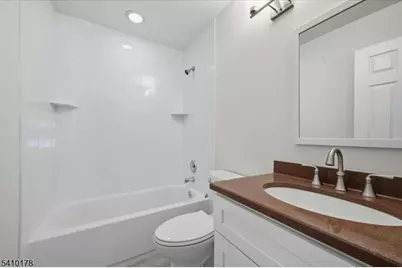 13 Morgan Pl #13, East Brunswick Township, NJ 08816 - Photo 26