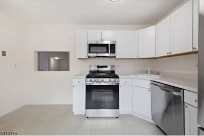 13 Morgan Pl #13, East Brunswick Township, NJ 08816 - Photo 6