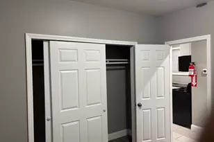 15 Olive St, East Orange, NJ 07017 - Photo 2