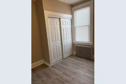 26 Althea St, Clifton, NJ 07013 - Photo 10