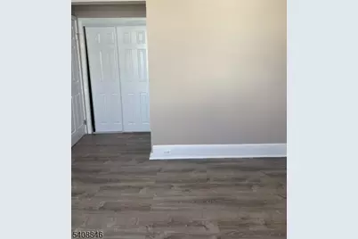 26 Althea St, Clifton, NJ 07013 - Photo 8