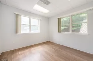 504 Hamburg Tpke, Wayne, NJ 07470 - Photo 2