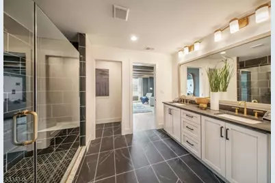 8 Rasboro Rd, Randolph Township, NJ 07869 - Photo 8