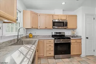 25 Dellwood Ave, Morris Township, NJ 07960 - Photo 6