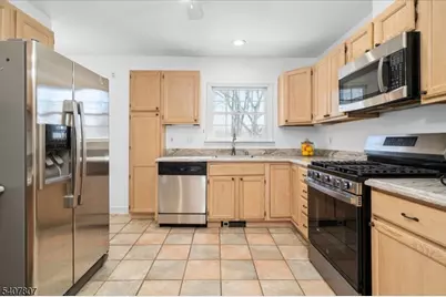 25 Dellwood Ave, Morris Township, NJ 07960 - Photo 8