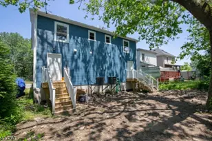 372 E Blackwell St, Dover, NJ 07801 - Photo 14