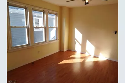 223 Ampere Pkwy, Bloomfield, NJ 07003 - Photo 14