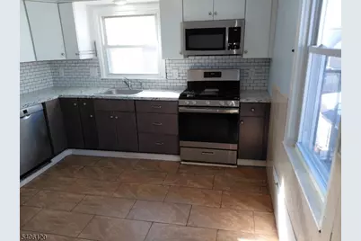 223 Ampere Pkwy, Bloomfield, NJ 07003 - Photo 32