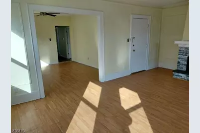223 Ampere Pkwy, Bloomfield, NJ 07003 - Photo 10