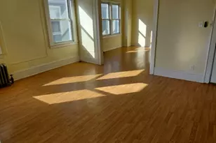 223 Ampere Pkwy, Bloomfield, NJ 07003 - Photo 4