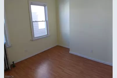 223 Ampere Pkwy, Bloomfield, NJ 07003 - Photo 26