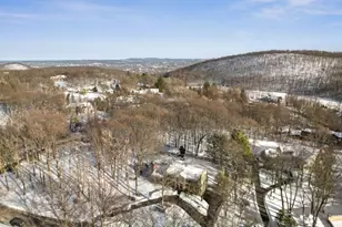 10 Moonshadow Ct, Kinnelon, NJ 07405 - Photo 18