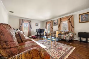 10 Moonshadow Ct, Kinnelon, NJ 07405 - Photo 6