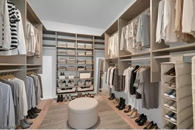 32 Gala Ct, Livingston Twp., NJ 07039 - Photo 8