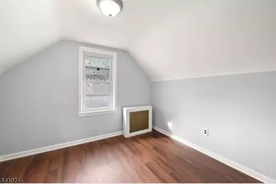 16 Loretta St, Clifton, NJ 07011 - Photo 12
