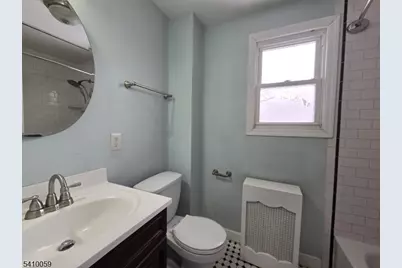 48 Freeman Pl, Nutley, NJ 07110 - Photo 10