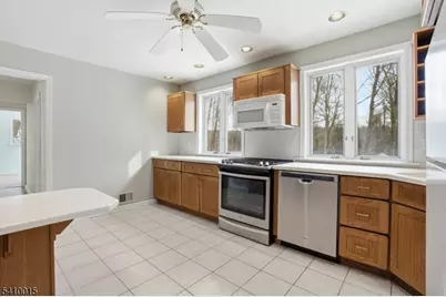 46 W Hanover Ave, Randolph Township, NJ 07869 - Photo 18