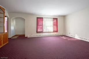 21 Spring St, Ogdensburg, NJ 07439 - Photo 4