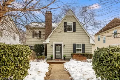 381 Essex Ave, Bloomfield, NJ 07003 - Photo 2