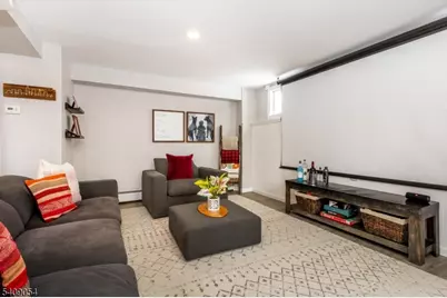 381 Essex Ave, Bloomfield, NJ 07003 - Photo 40