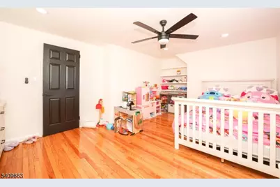 332 Macarthur Ave, Garfield, NJ 07026 - Photo 16