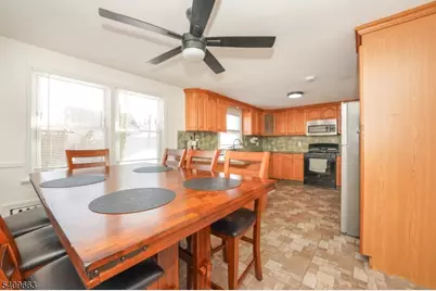 332 Macarthur Ave, Garfield, NJ 07026 - Photo 4