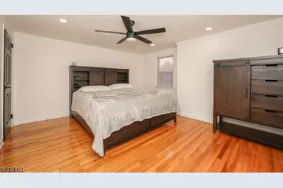 332 Macarthur Ave, Garfield, NJ 07026 - Photo 12