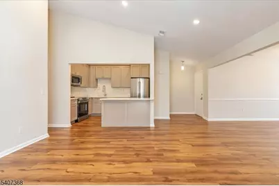 62 Smithfield Ct, Bernards Township, NJ 07920 - Photo 14