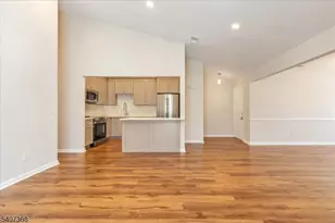 62 Smithfield Ct, Bernards Township, NJ 07920 - Photo 14