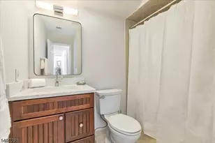 62 Smithfield Ct, Bernards Township, NJ 07920 - Photo 26