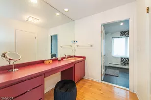 36 Yellow Brick Rd, Wayne Twp., NJ 07470 - Photo 22