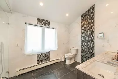 36 Yellow Brick Rd, Wayne Twp., NJ 07470 - Photo 34