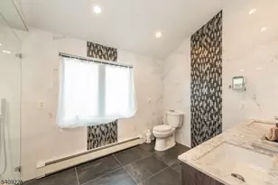 36 Yellow Brick Rd, Wayne Twp., NJ 07470 - Photo 34