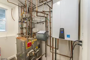 36 Yellow Brick Rd, Wayne Twp., NJ 07470 - Photo 36