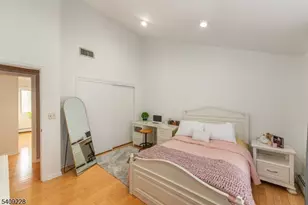 36 Yellow Brick Rd, Wayne Twp., NJ 07470 - Photo 28