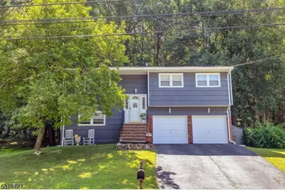 44 Deer Path Dr, Mount Olive, NJ 07836 - Photo 1
