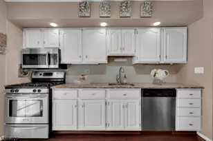 44 Deer Path Dr, Mount Olive, NJ 07836 - Photo 12