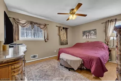 44 Deer Path Dr, Mount Olive, NJ 07836 - Photo 16