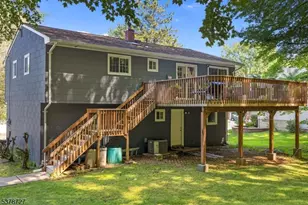 44 Deer Path Dr, Mount Olive, NJ 07836 - Photo 28