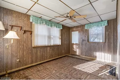 45 Lexington Blvd, Clark Township, NJ 07066 - Photo 6