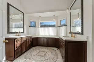 1 Yard Ct, Raritan Township, NJ 08822 - Photo 32