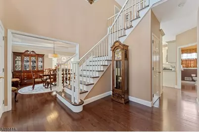 1 Yard Ct, Raritan Township, NJ 08822 - Photo 4