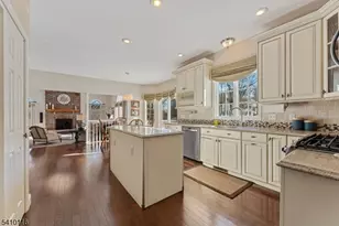 1 Yard Ct, Raritan Township, NJ 08822 - Photo 8