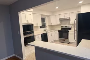 626 Thomas St, Orange, NJ 07050 - Photo 1