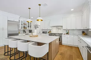 8 Fox Chase Rd, Madison, NJ 07940 - Photo 8